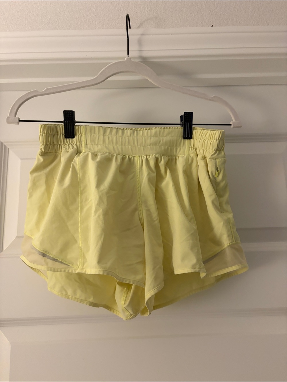 Lululemon Hotty Hot shorts